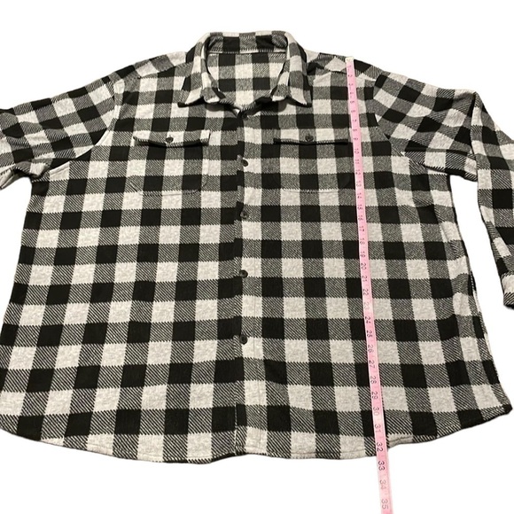 Buffalo Plaid Black & Grey Fleece Button Down Jacket - Size 3X - Picture 9 of 11